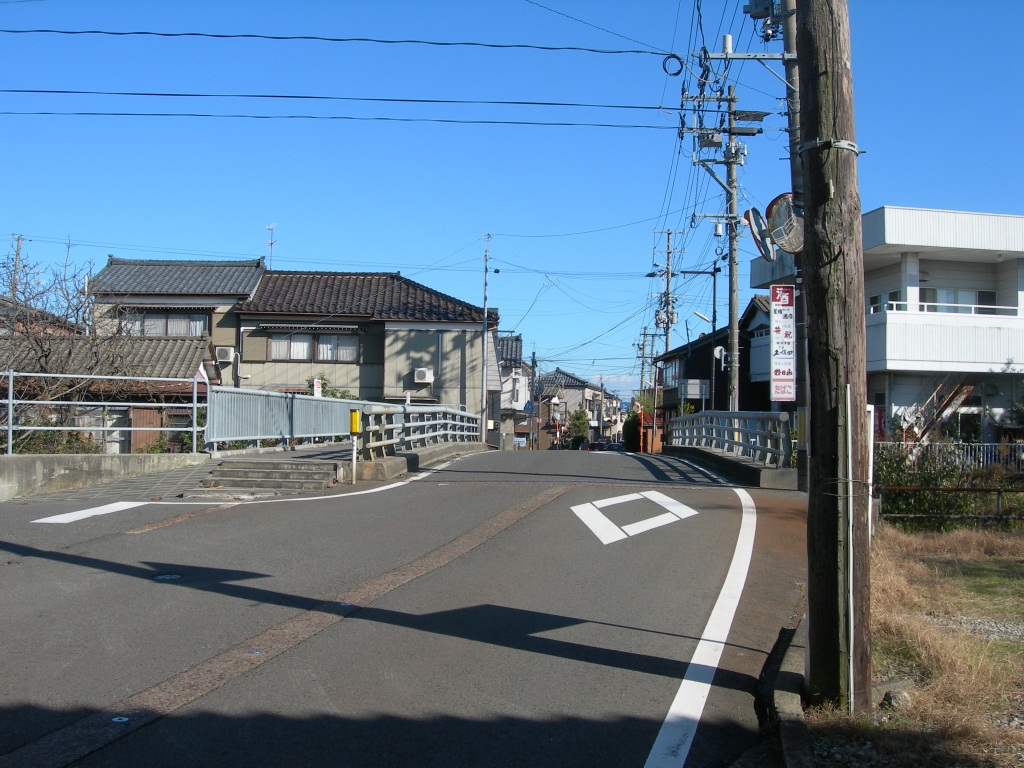 現在の西川橋の画像